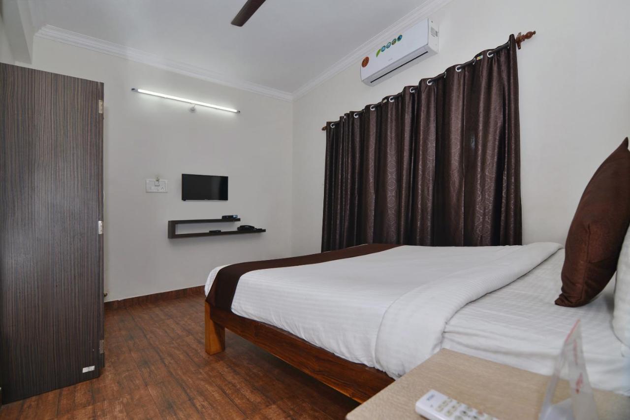 Oyo 10174 Kanta Guest House Бага Экстерьер фото