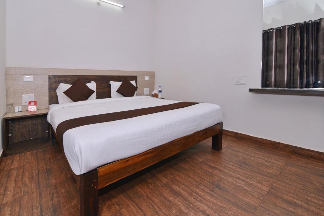 Oyo 10174 Kanta Guest House Бага Экстерьер фото